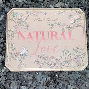 Too Faced Natural Love eyeshadow pallet
